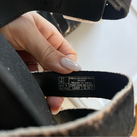 Dr Martens Blaire Hair-On Cow Print Strap Sandals Womens Size 9 Doc Martens NWT - Picture 7 of 7